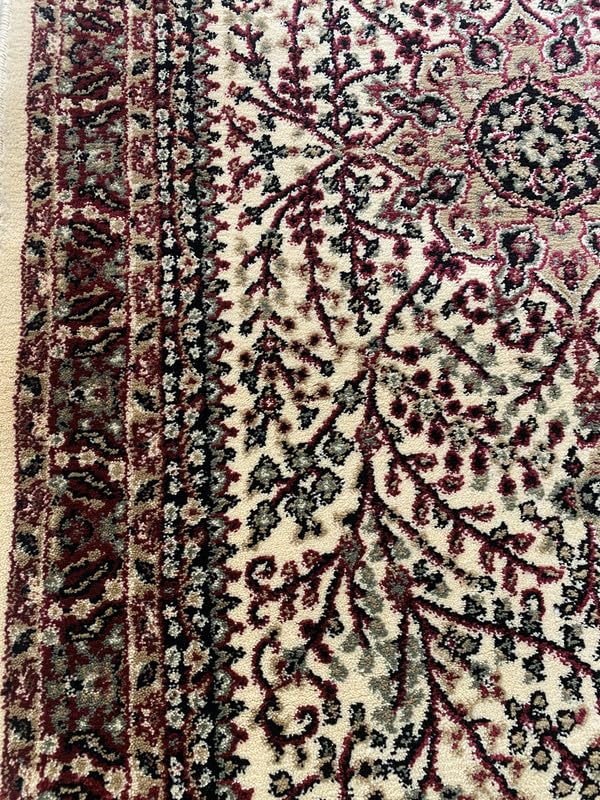 Luxurious, Durable & Elegant Handcrafted Cream & Maroon Hand Tufted Carpets