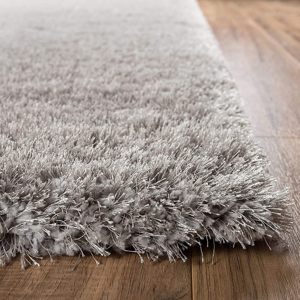 Rectangular Silver Microfiber Anti Skid Soft Fluffy Area Shaggy Carpet