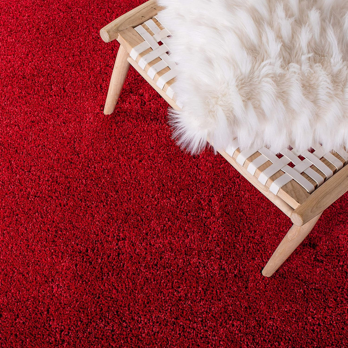 Soft Red Color Hand woven Plain California Premium Shaggy Carpets