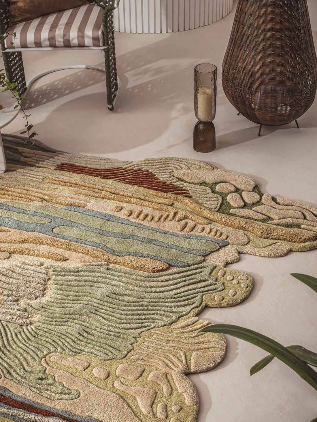 Dream Island Irregular Hand Tufted Carpet & Rug