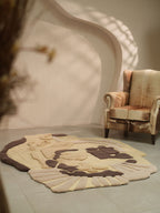 Gran New Zealand Wool Irregular Shaped Rug