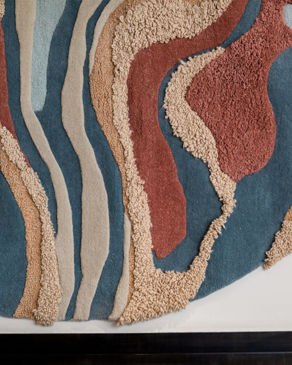 Eclat des Couleurs Area Irregular Hand Tufted Carpet & Rug