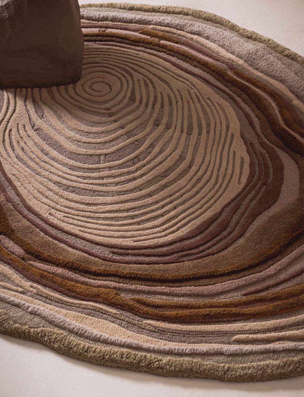 Eden Irregular Hand Tufted Carpet & Rug