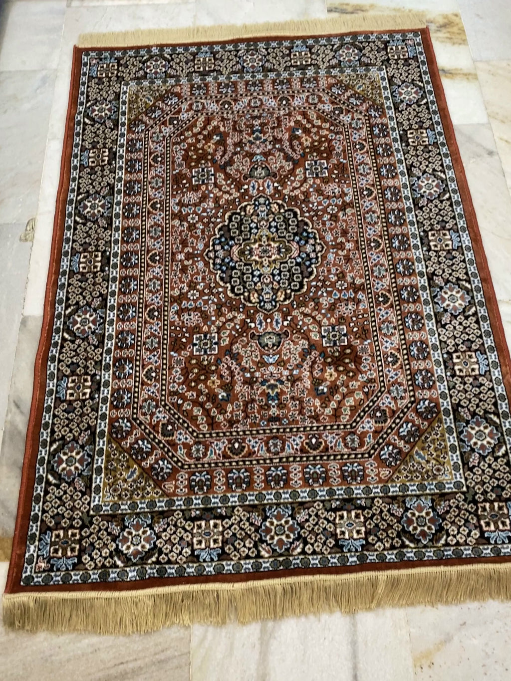 Rust – Persian Panel Garden Rug